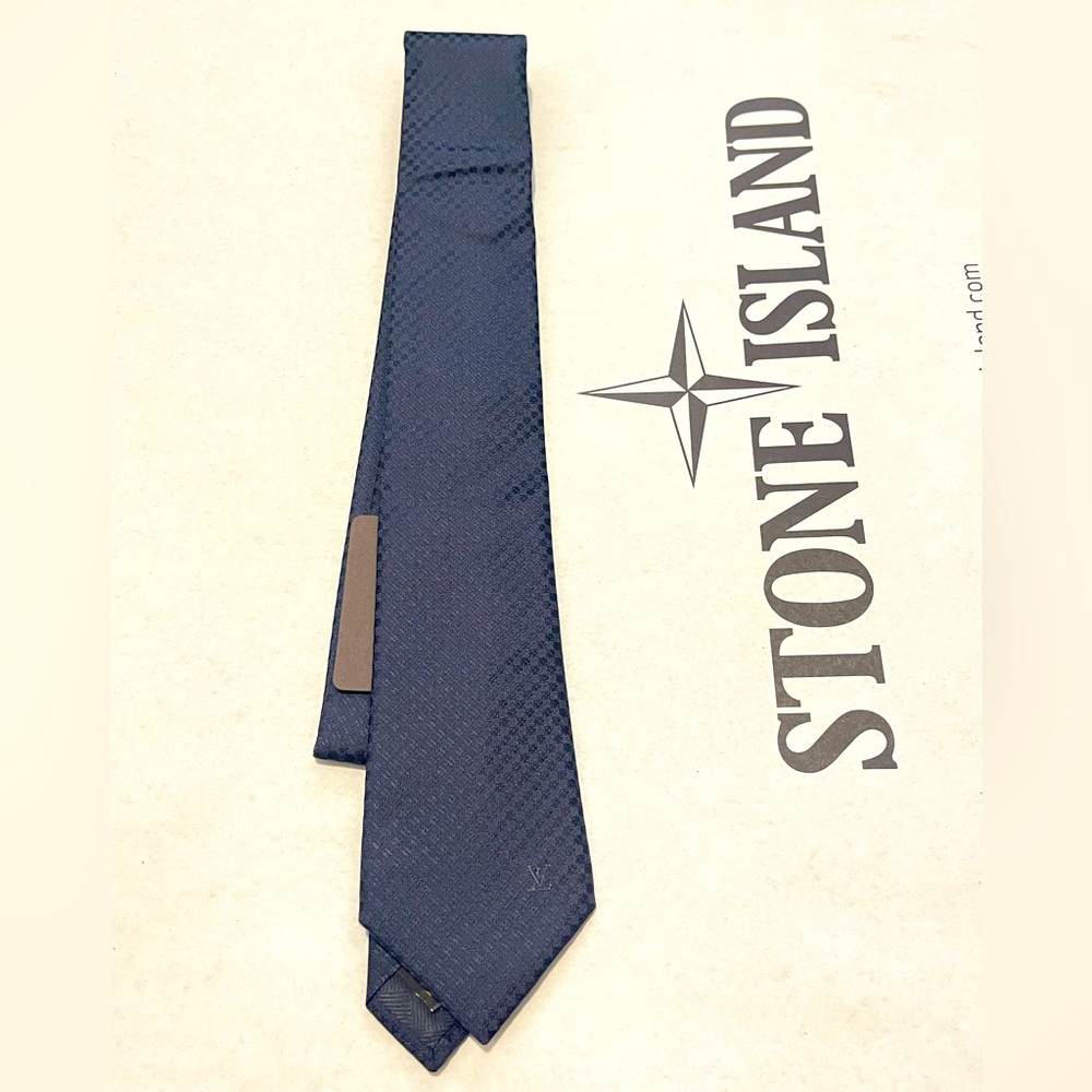 Louis Vuitton Navy Silk Ties